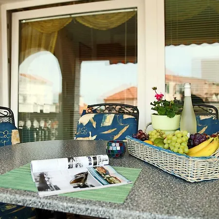 Apartamento Visnja Vodice